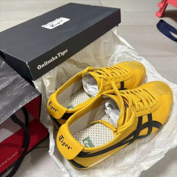 Onitsuka Tiger MEXICO 66 Women's Casual Sneakers [All Sizes Available] - Picture 2 of 2